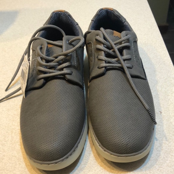 NWT Falls Creek Casual Walking Shoes - Picture 1 of 6